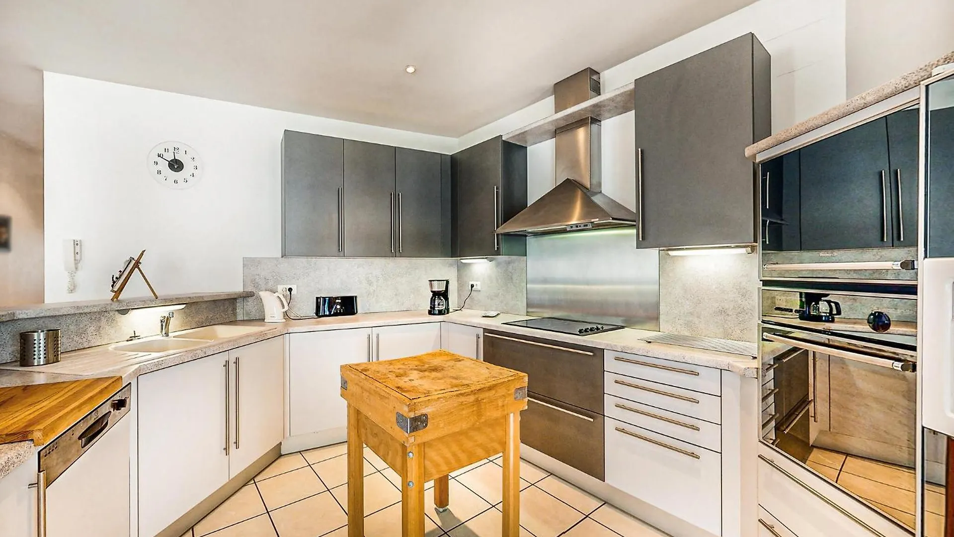 3 Bedroom Nice Apartment In Cauterets 0*,  France