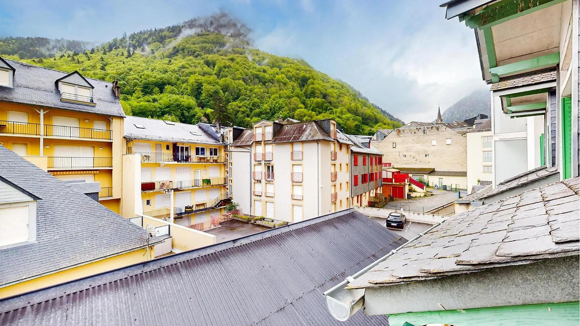3 Bedroom Nice Apartment In Cauterets